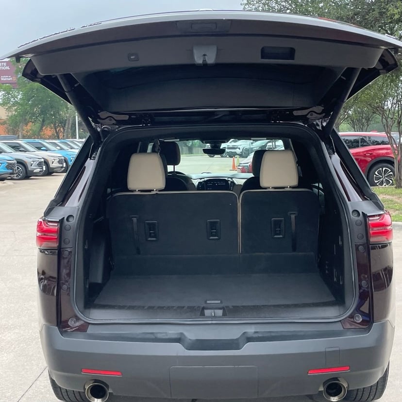 2023 Chevrolet Traverse - Image 26