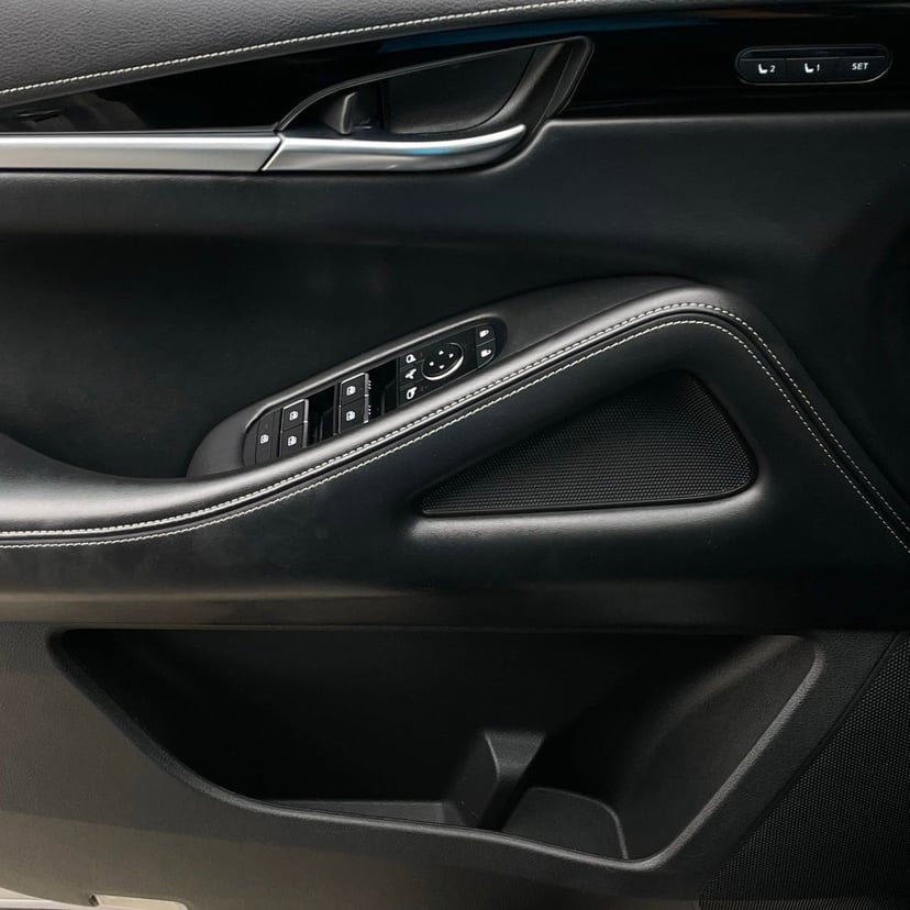 2022 INFINITI QX60 - Image 20