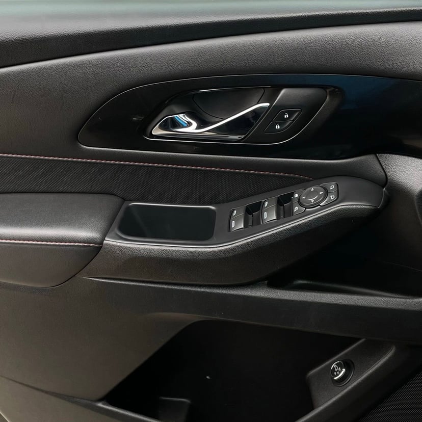 2022 Chevrolet Traverse - Image 21