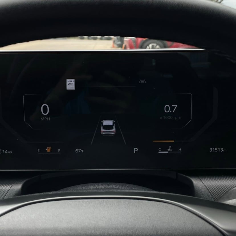 2025 Kia K4 - Image 15