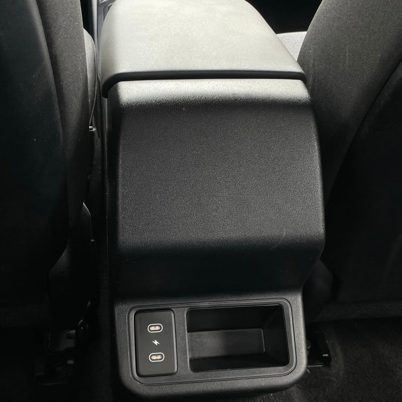 2025 Kia K4 - Image 24