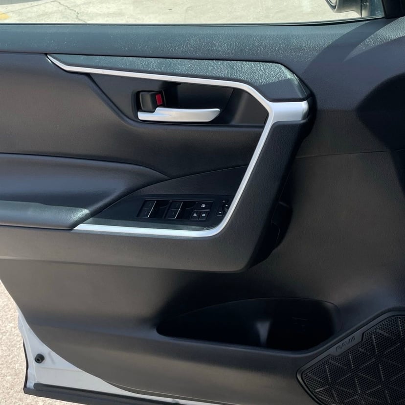2023 Toyota RAV4 - Image 21