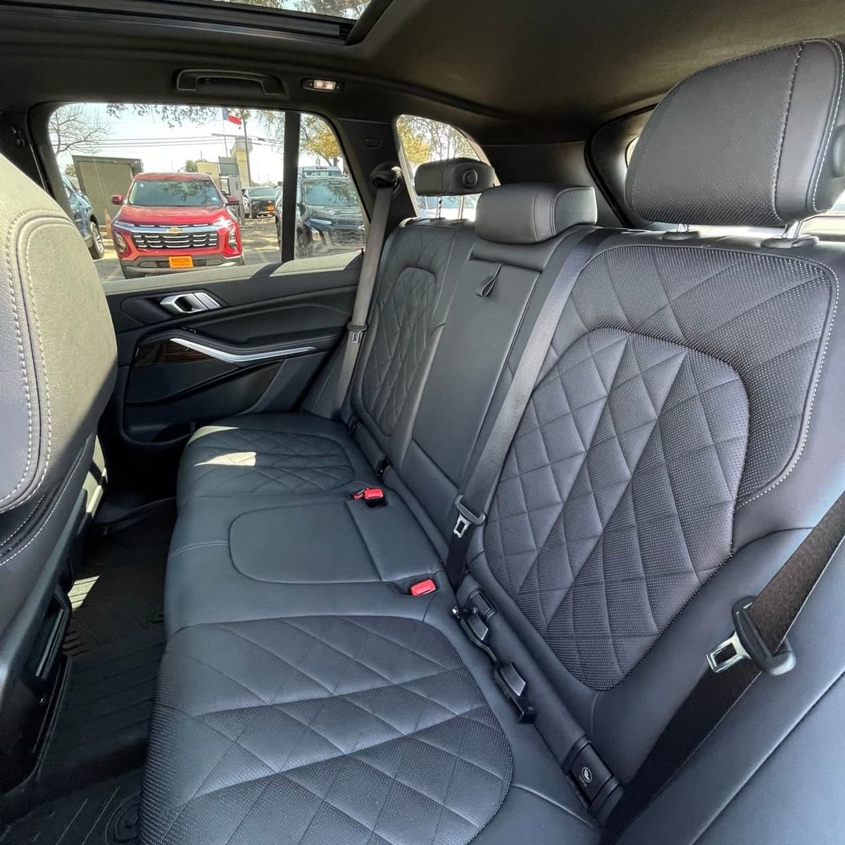 2023 BMW X5 - Image 25