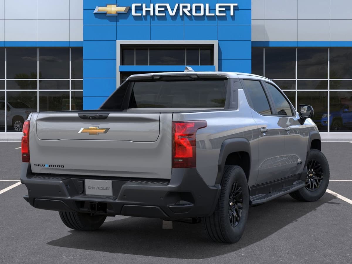 2026 Chevrolet Silverado EV - Image 4