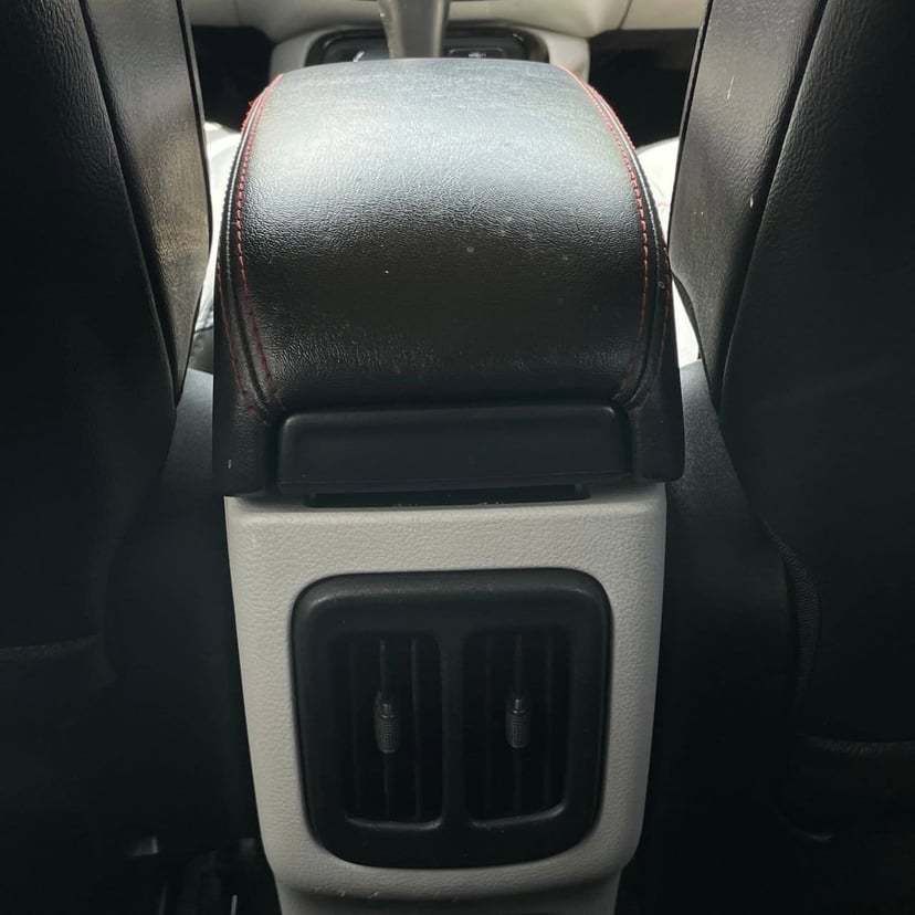 2019 Jeep Compass - Image 25