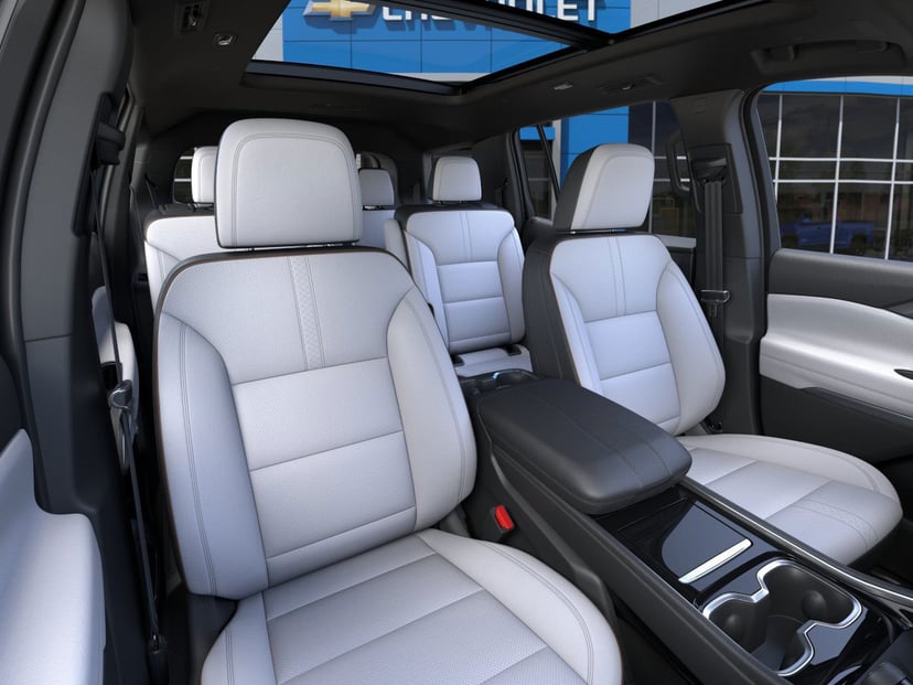 2026 Chevrolet Traverse - Image 16