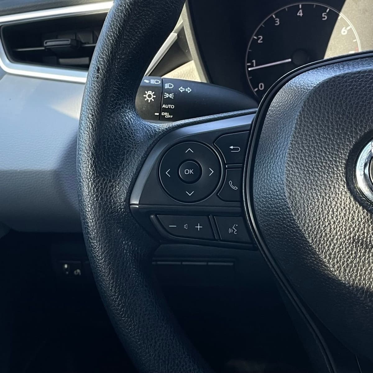 2024 Toyota Corolla - Image 14