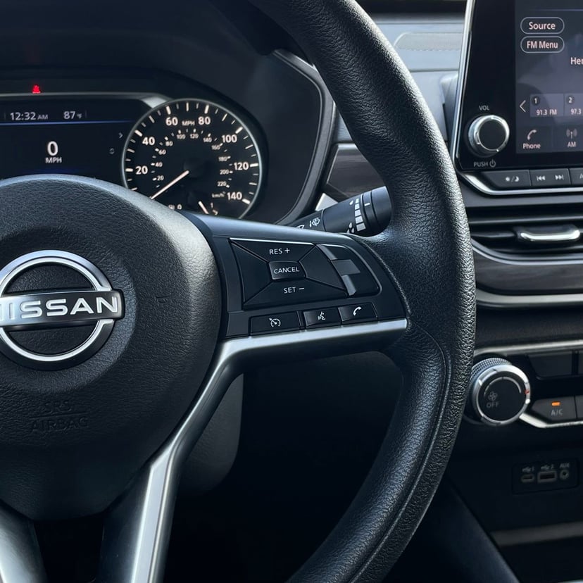 2024 Nissan Altima - Image 15