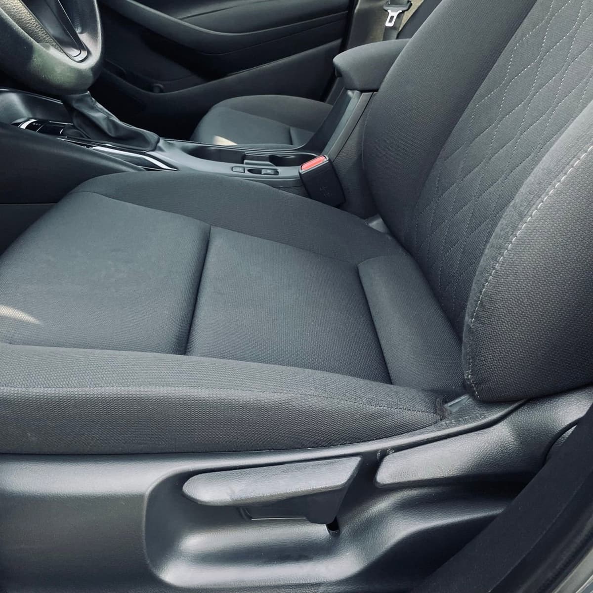 2024 Toyota Corolla - Image 22