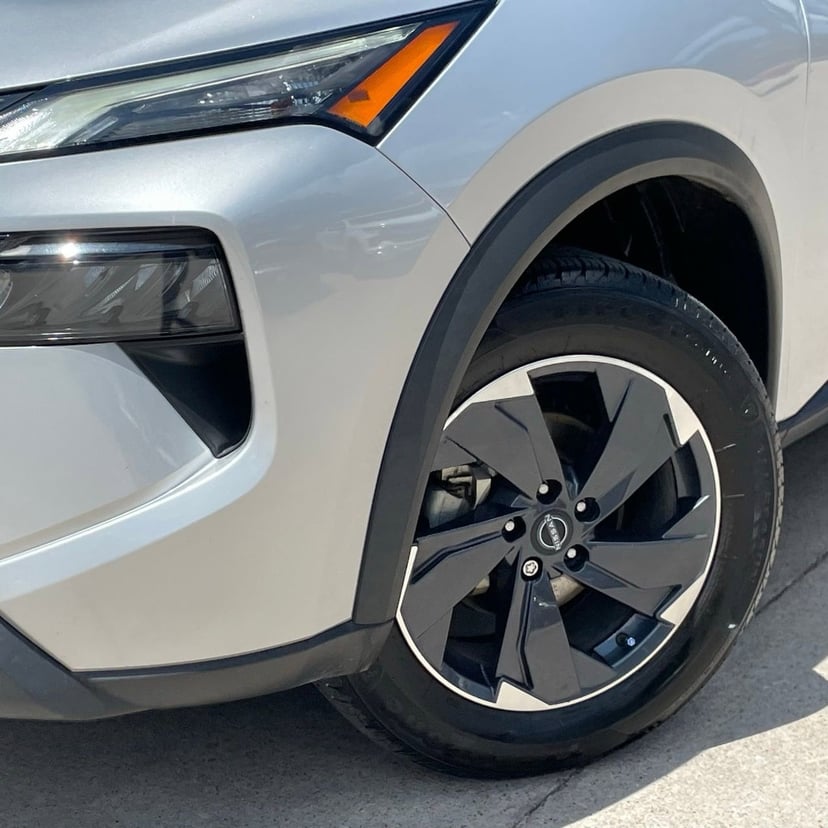 2024 Nissan Rogue - Image 9