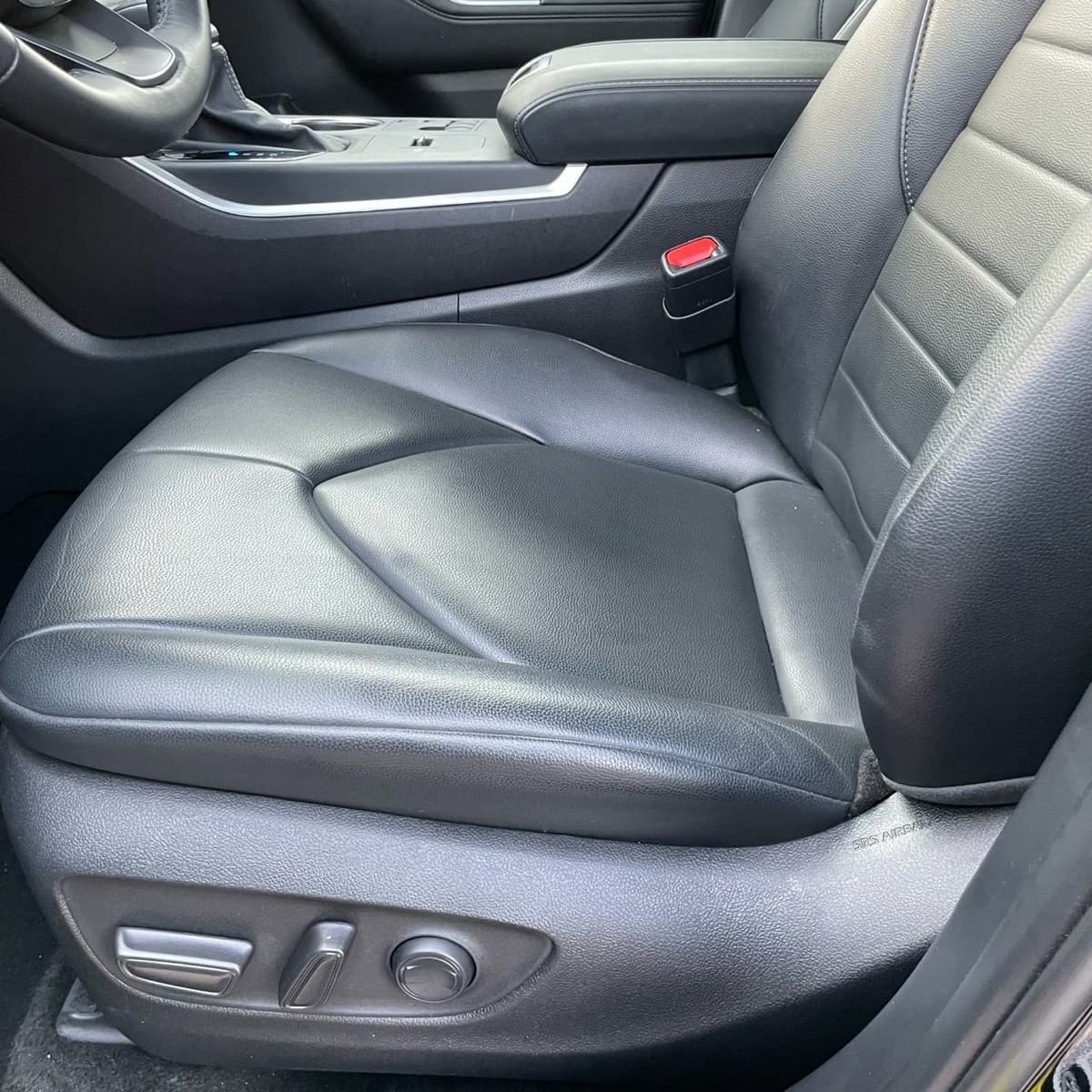 2024 Toyota Highlander - Image 24