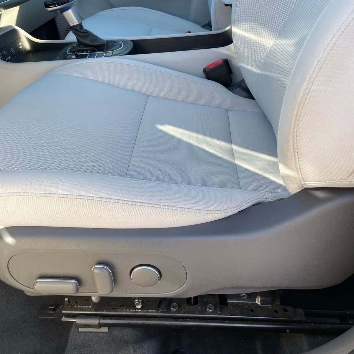 2025 Hyundai Kona - Image 21