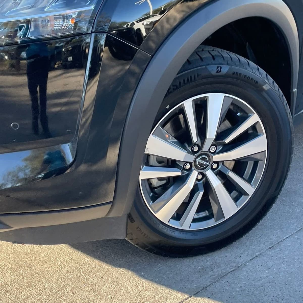 2024 Nissan Pathfinder - Image 9