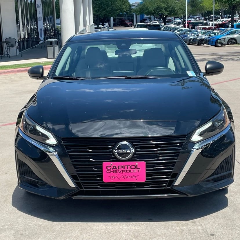 2024 Nissan Altima - Image 6