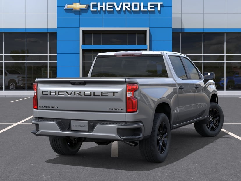 2026 Chevrolet Silverado 1500 - Image 4