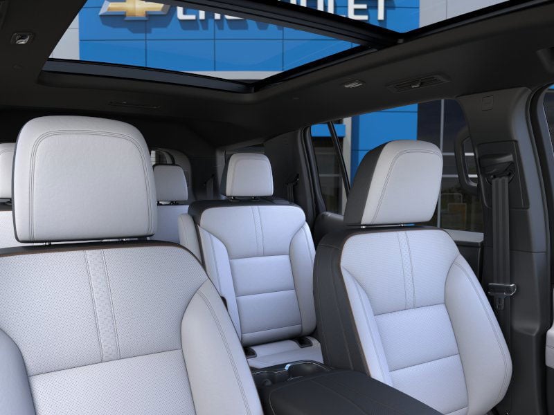 2026 Chevrolet Traverse - Image 24