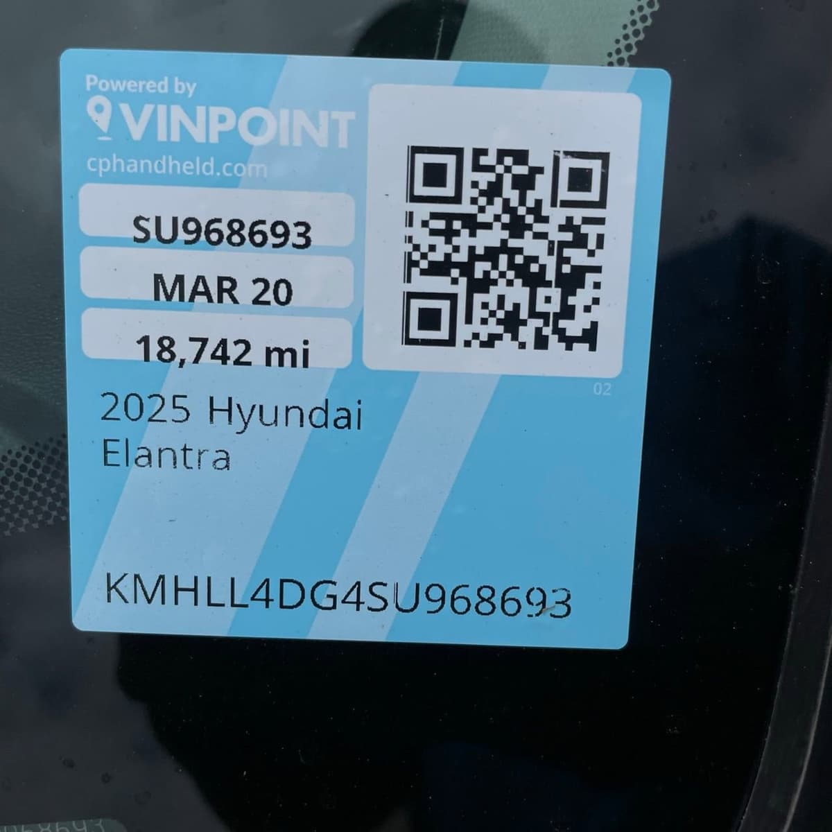 2025 Hyundai Elantra - Image 26