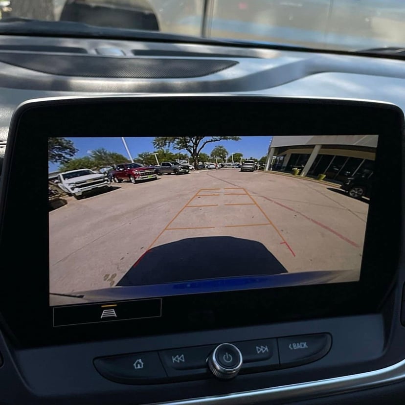 2025 Chevrolet Blazer - Image 18