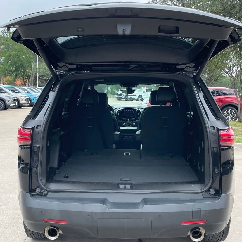 2022 Chevrolet Traverse - Image 26