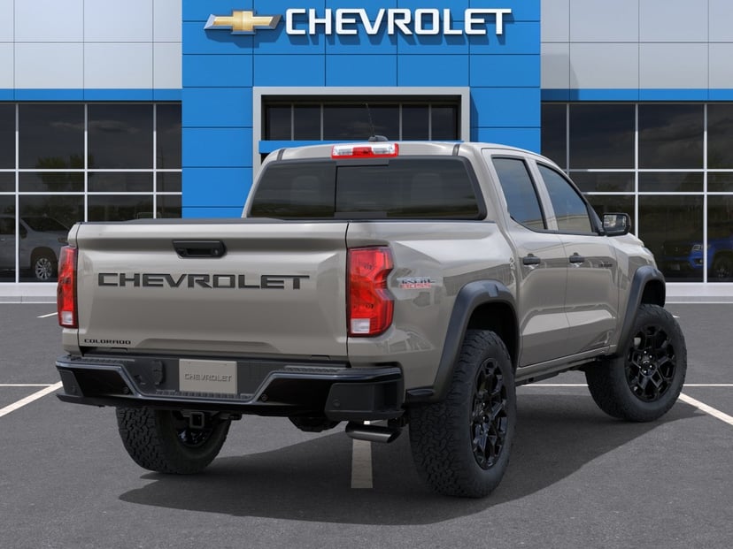 2026 Chevrolet Colorado - Image 4