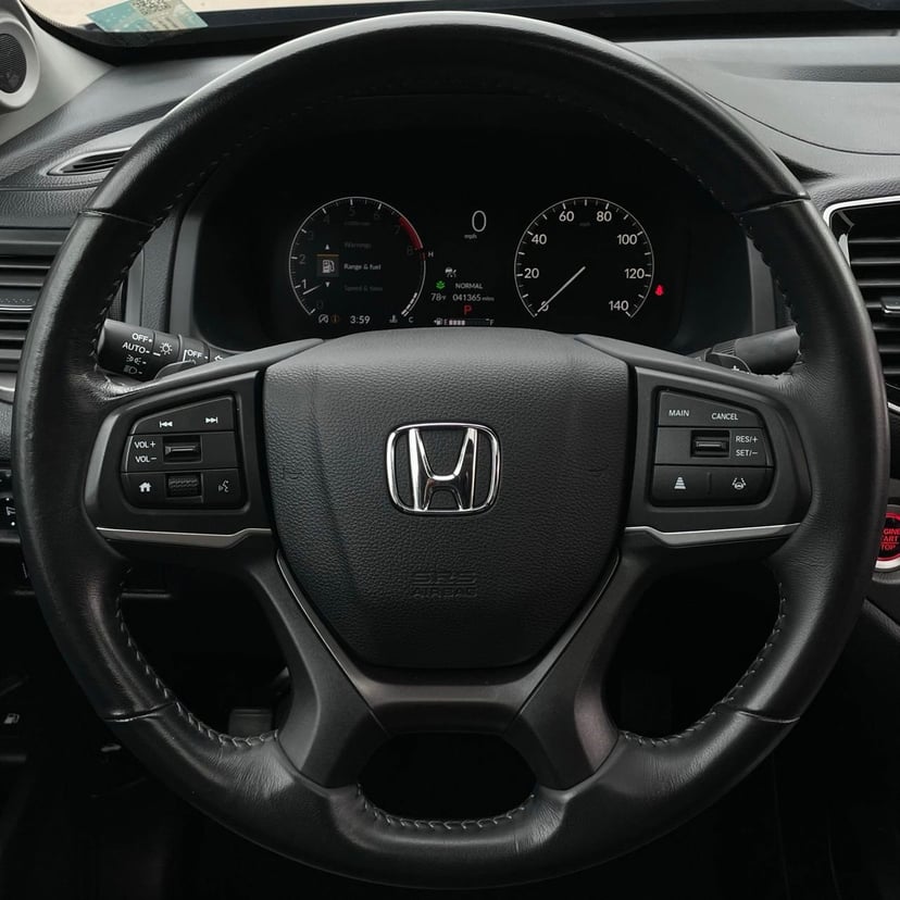 2025 Honda Ridgeline - Image 11