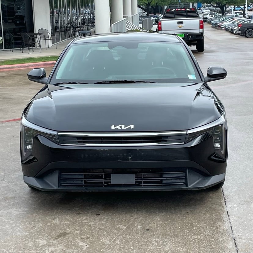 2025 Kia K4 - Image 6