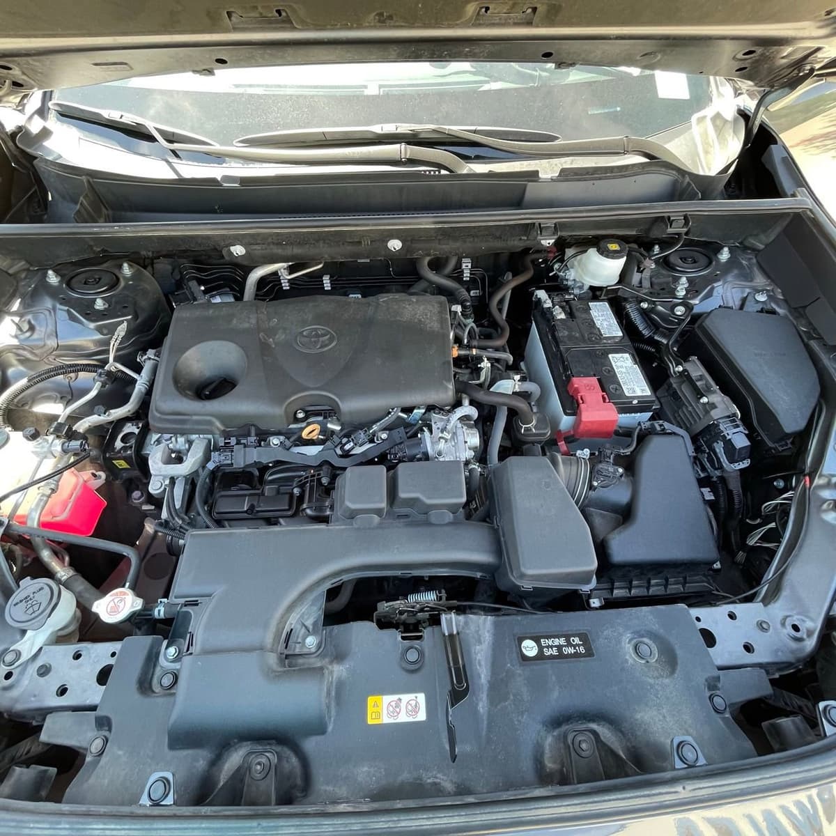 2024 Toyota RAV4 - Image 27