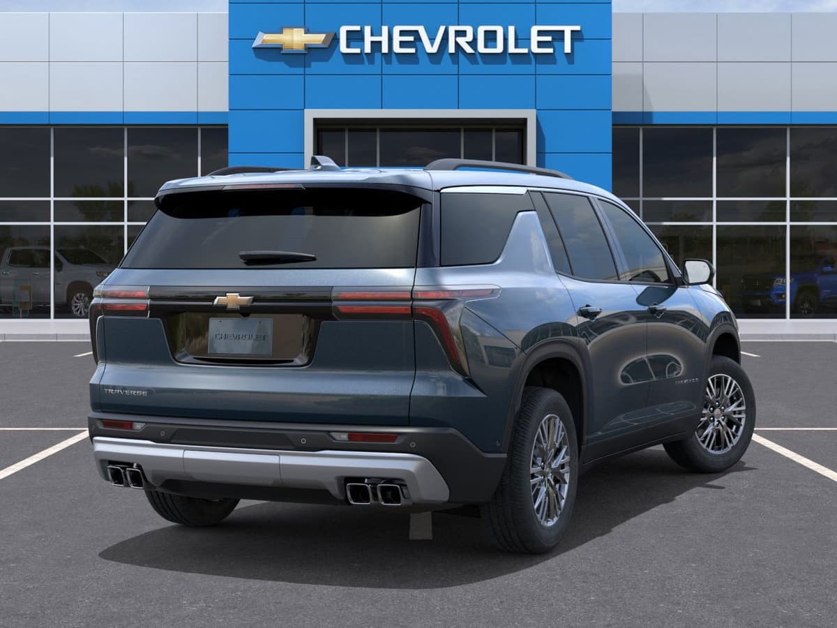 2026 Chevrolet Traverse - Image 4