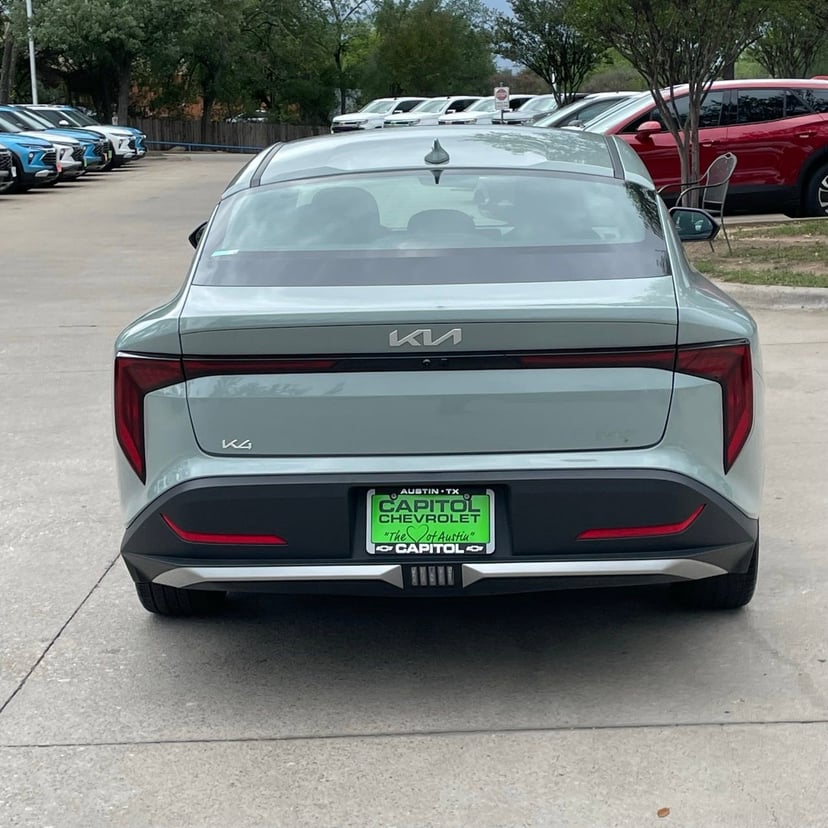 2025 Kia K4 - Image 5