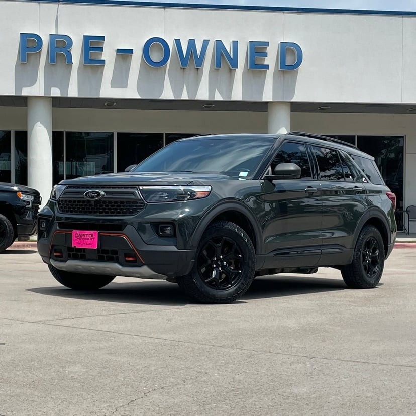 2022 Ford Explorer - Image 2