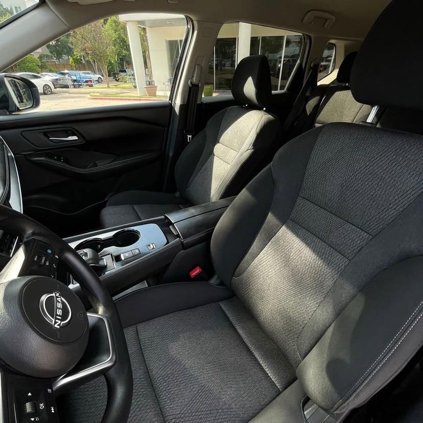 2024 Nissan Rogue - Image 21