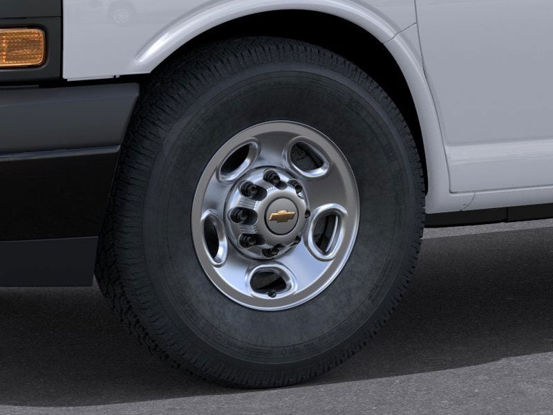 2025 Chevrolet Express Cargo - Image 9