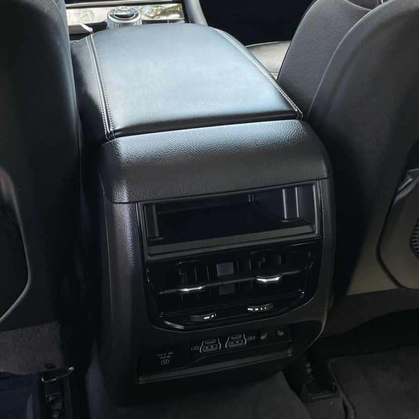 2022 Jeep Grand Cherokee 4xe - Image 25
