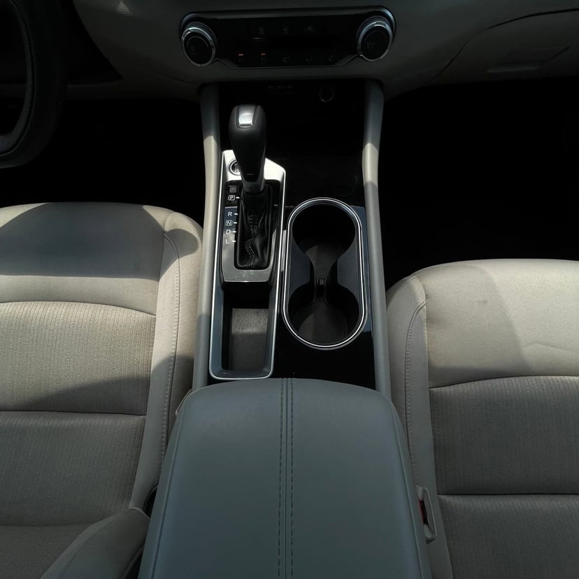 2024 Nissan Altima - Image 18