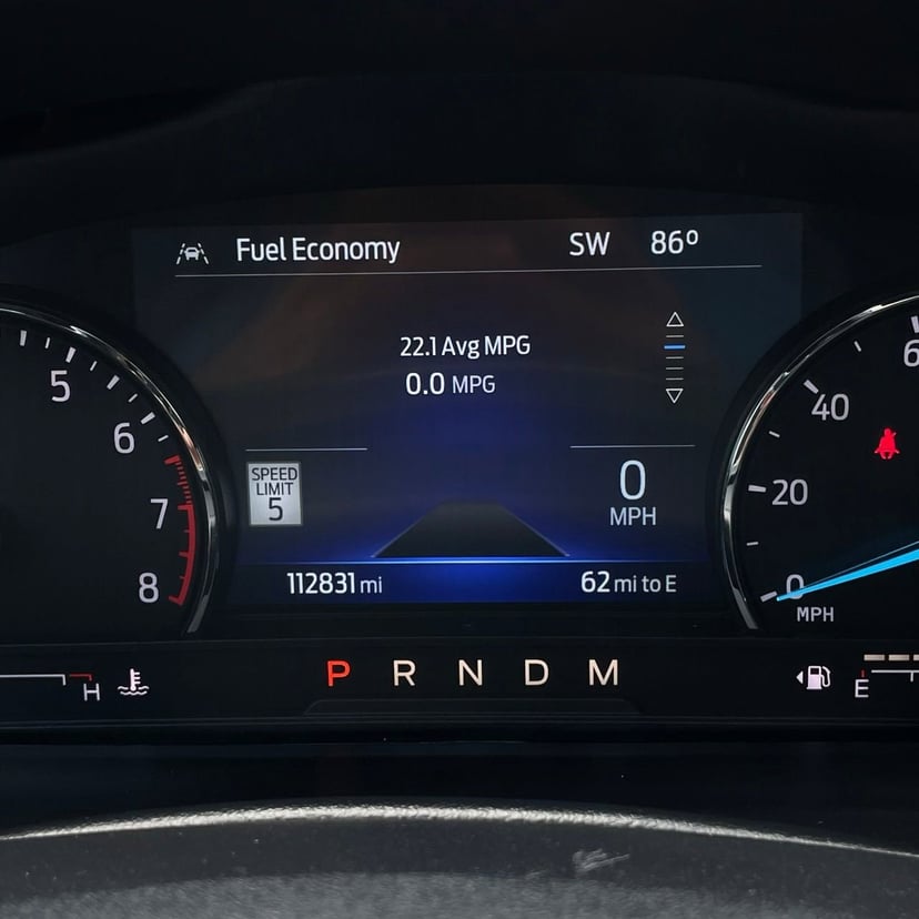 2022 Ford Explorer - Image 15