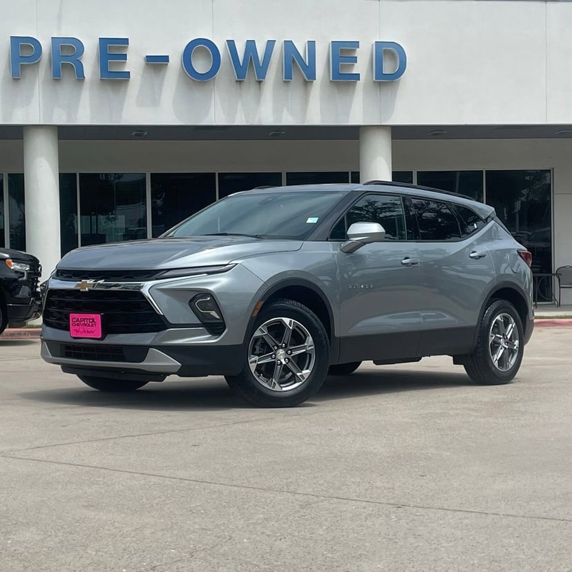 2024 Chevrolet Blazer - Image 2