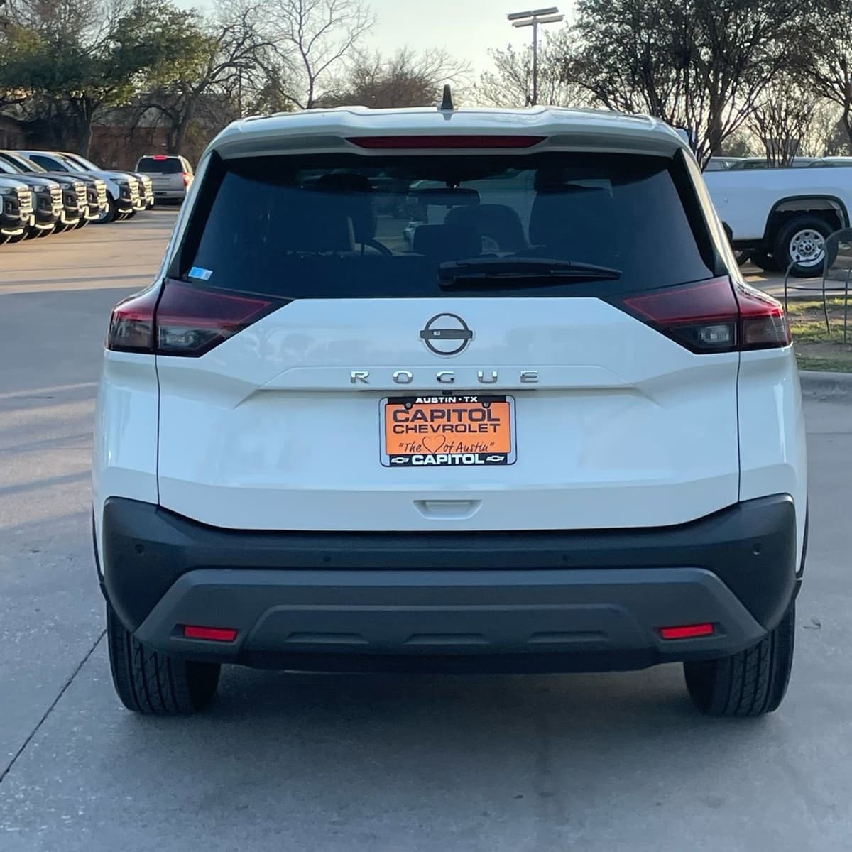 2023 Nissan Rogue - Image 6