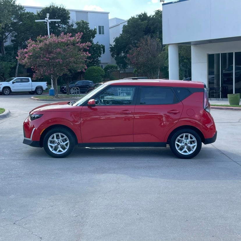 2024 Kia Soul - Image 3