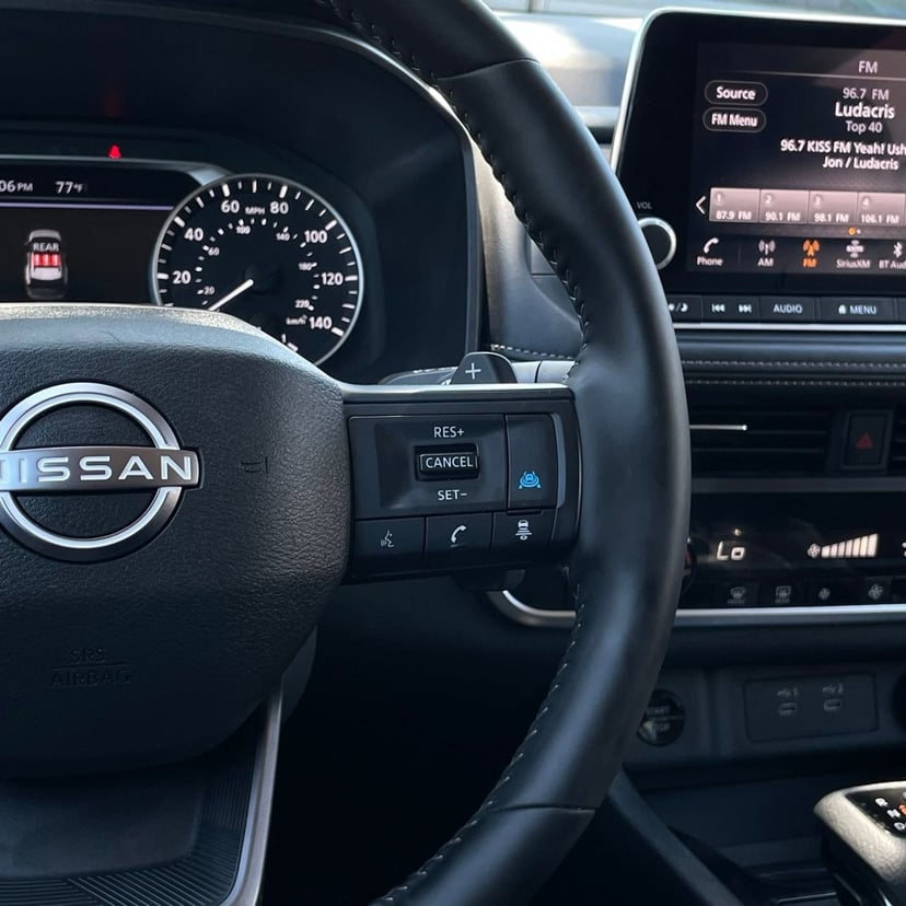 2025 Nissan Rogue - Image 14