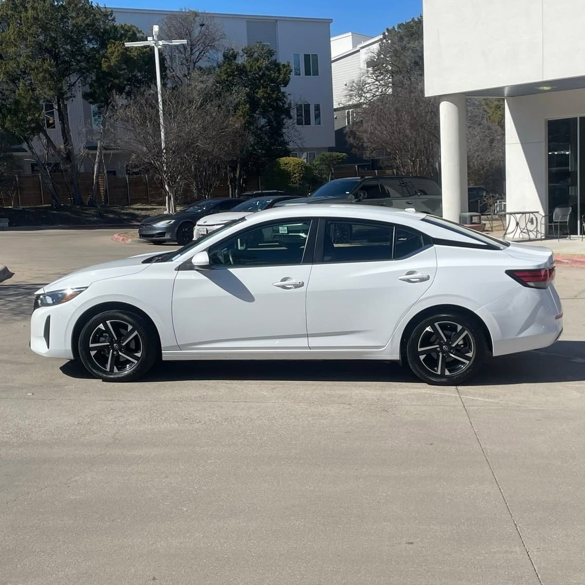 2024 Nissan Sentra - Image 3