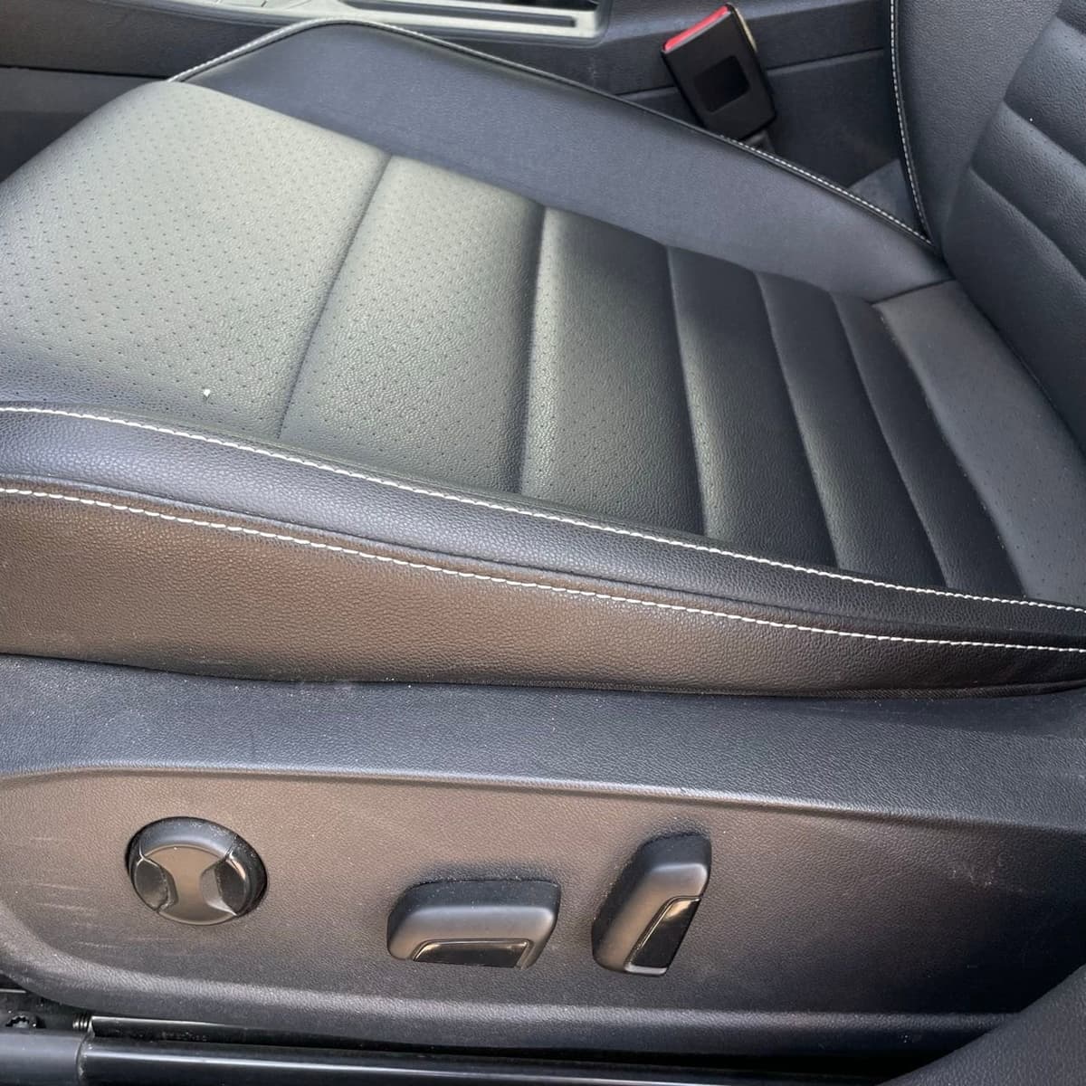 2024 Volkswagen Jetta - Image 23