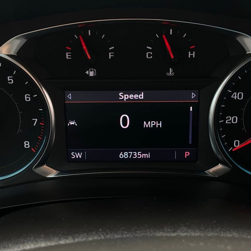 2023 Chevrolet Traverse - Image 16