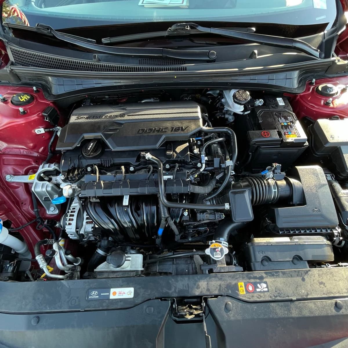 2025 Hyundai Elantra - Image 26