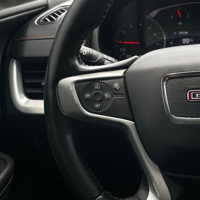 2020 GMC Terrain - Image 13