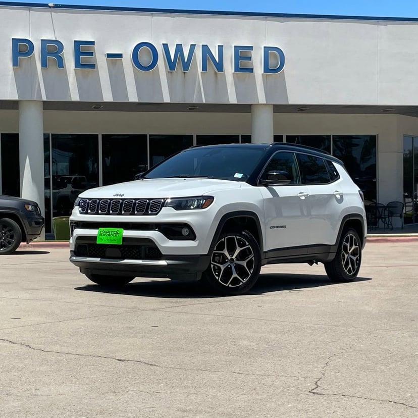 2025 Jeep Compass - Image 2