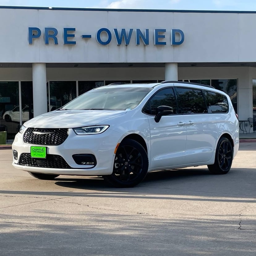 2026 Chrysler Pacifica - Image 1