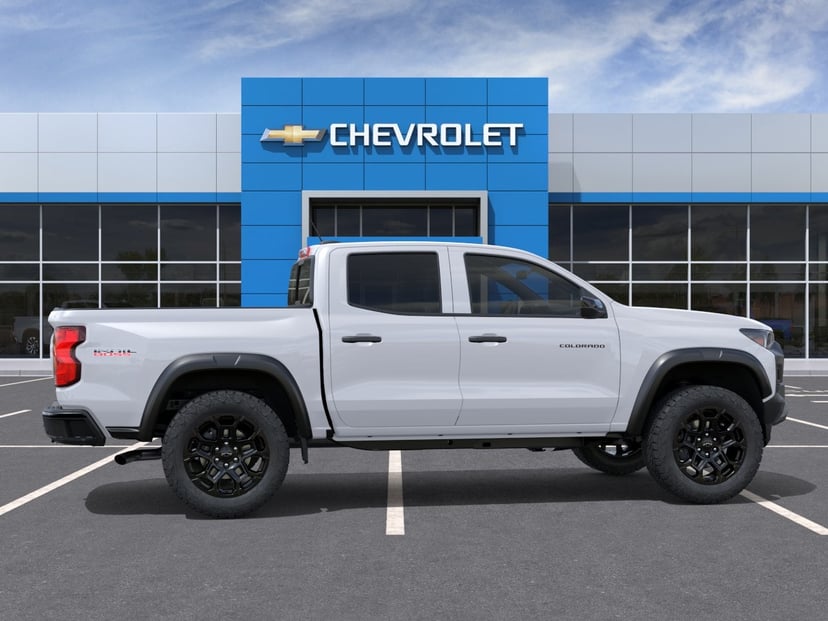 2026 Chevrolet Colorado - Image 5