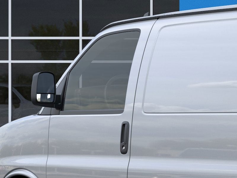 2025 Chevrolet Express Cargo - Image 12