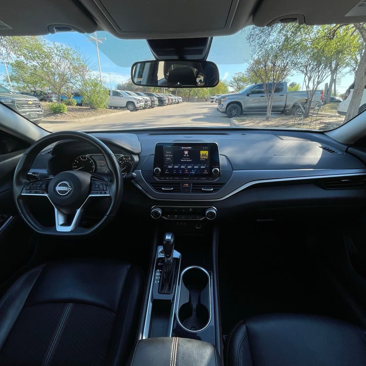 2024 Nissan Altima - Image 11