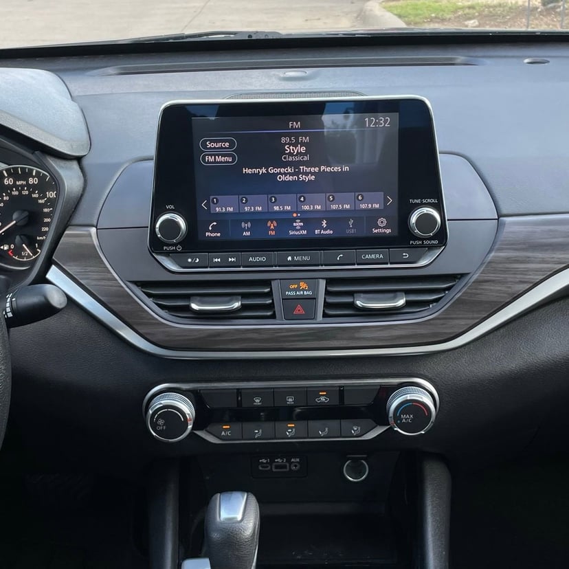 2024 Nissan Altima - Image 18